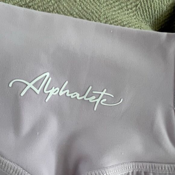 NWT Alphalete Kinetic Pulse Dusty Lilac Lavender Leggings $70 XS - Picture 5 of 7